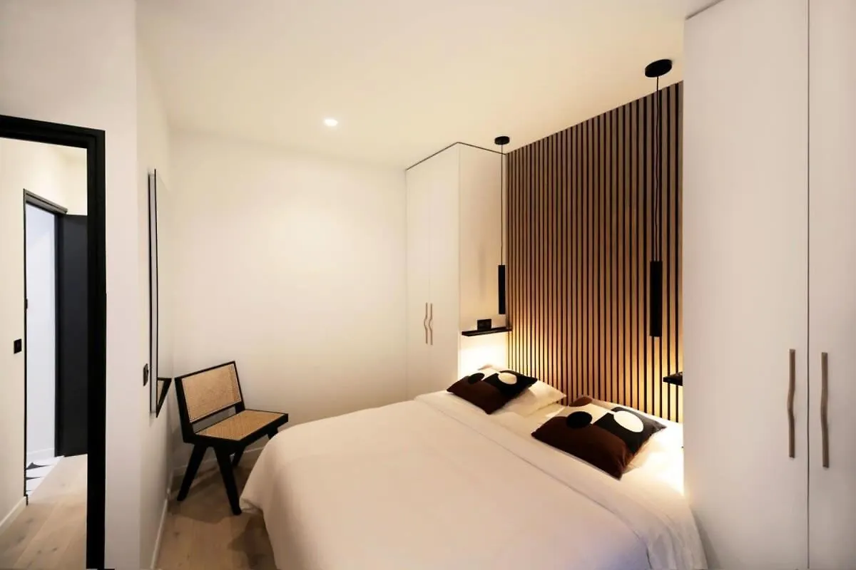 Appartement Familiale Sauna Paris 10 - 8P - Flat-Guest France